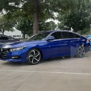 Meet your Posher, Erick